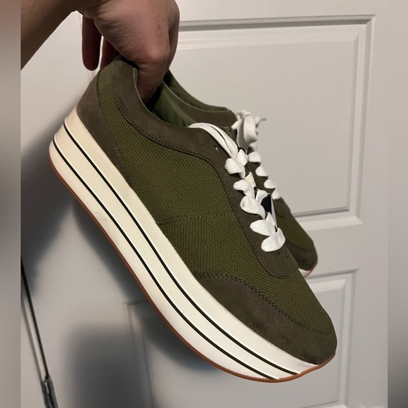 ZARA GREEN SNEAKERS - Picture 11 of 11